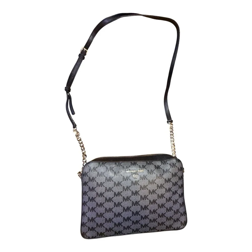Michael Kors Jet Set Large East West Crossbody Signature Leather Bag Handbag